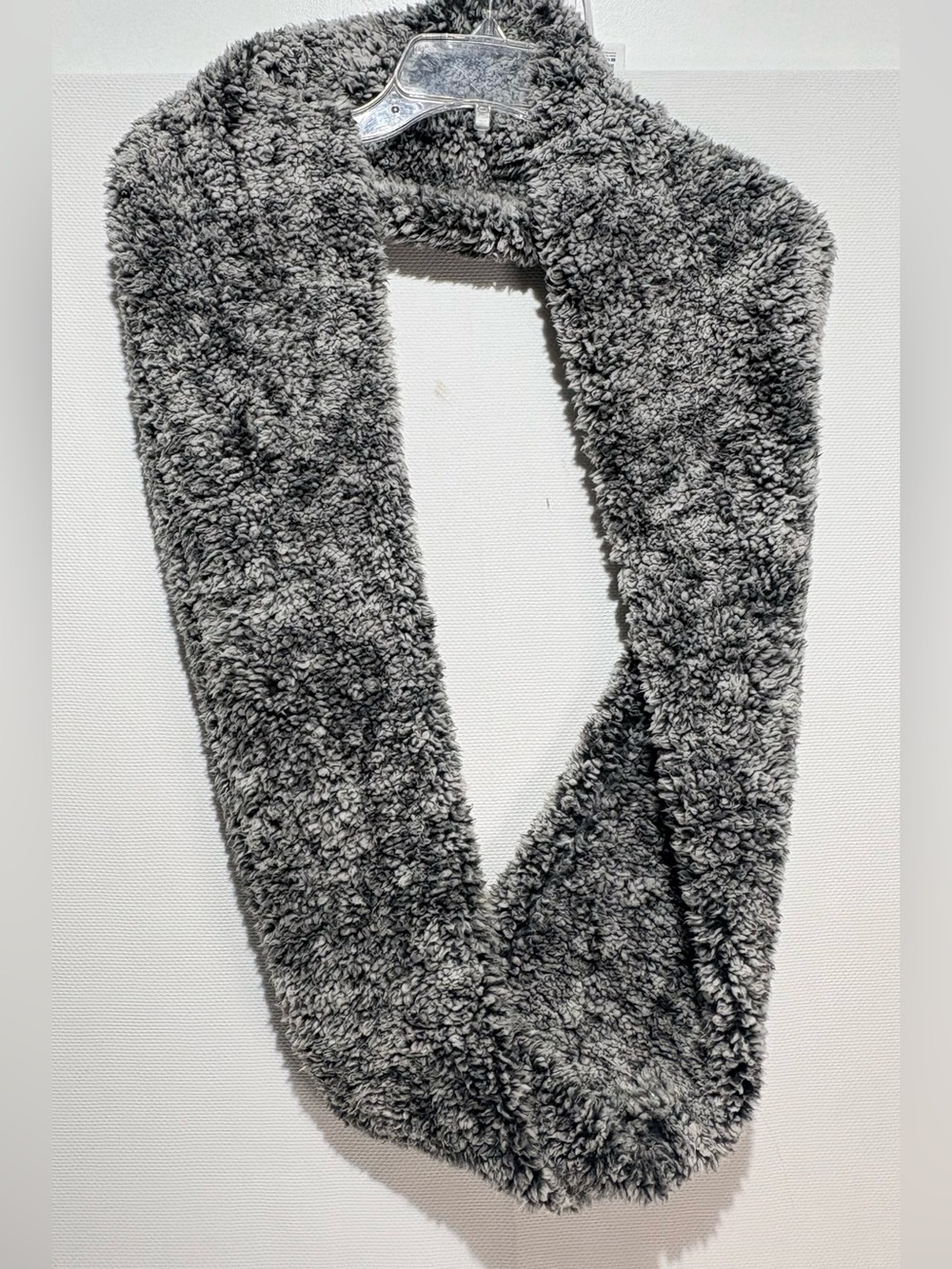 Plush Gray Faux-Sherpa Infinity Scarf - Women's Cozy Wrap